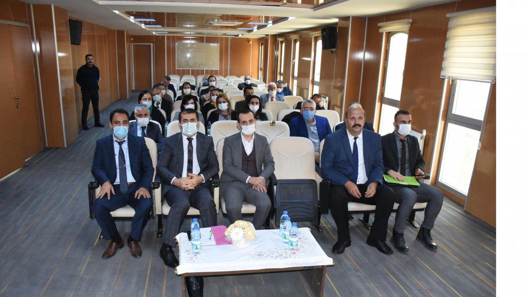 İl Milli Eğitim Müdürü Fahri ACAR Başkanlığında Toplantı Yapıldı. 