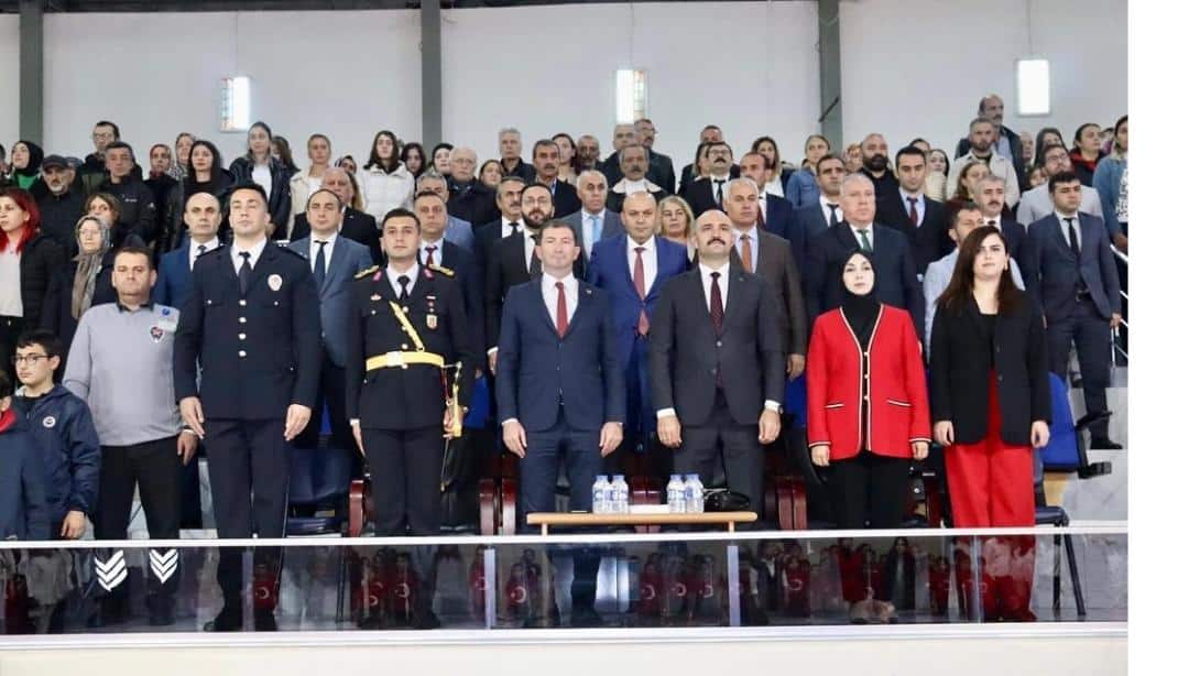 İLÇEMİZDE CUMHURİYETİMİZİN 102. YILI COŞKUYLA KUTLANDI